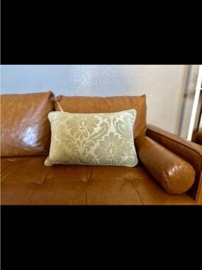 Cream Damask Jacquard Accent Pillow - Elegant Home Accent